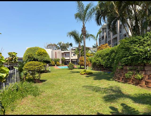 3 BEDROOM APARTMENT FOR SALE IN ESSENWOOD